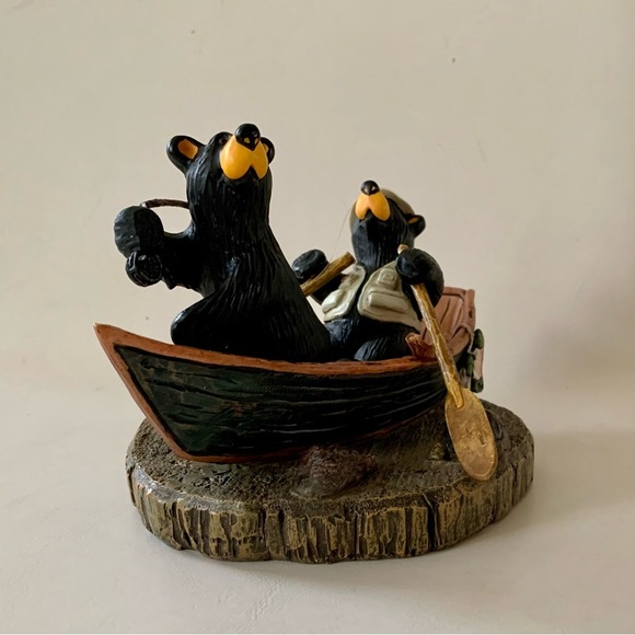 Bearfoots “Catch of the  Day” figurine - Picture 12 of 13